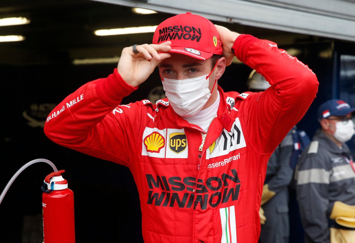 WATCH: Charles Leclerc spotted playing basketball with girlfriend Charlotte Siné in Monaco