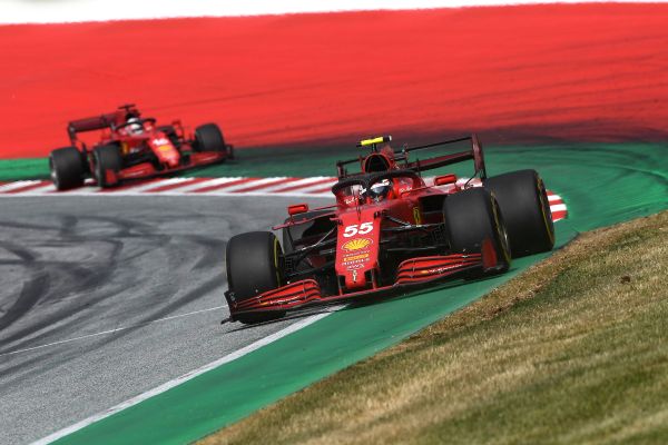 Scuderia Ferrari F1 Austrian Grand-Prix race – Team work