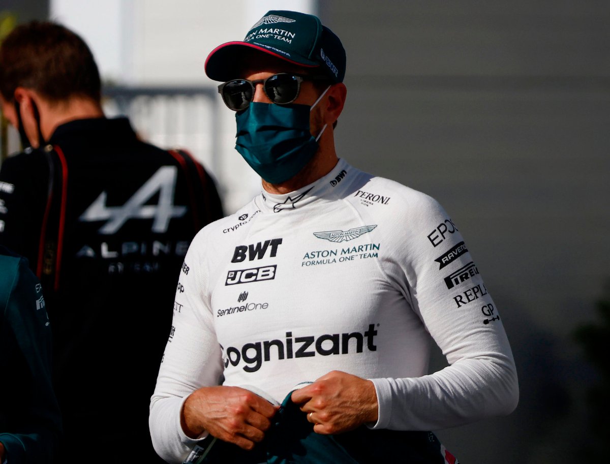 Why are Aston Martin F1 cars the green color?
