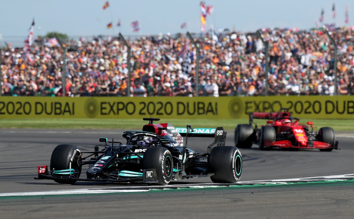 British F1 GP Report: Drama all around as Hamilton wins with Verstappen after crash controversy