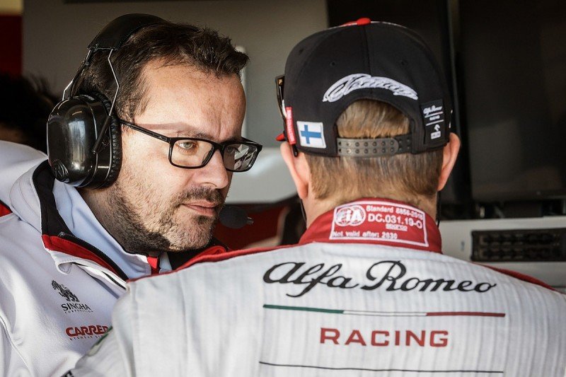 Who is Kimi Raikkonen’s race engineer at Alfa Romeo F1-Julien Simon-Chautemps?