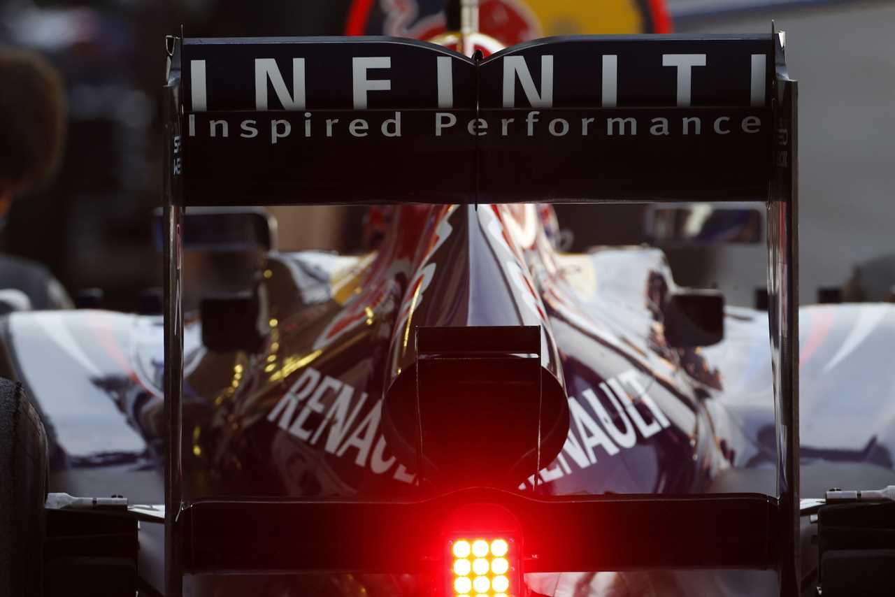 Infiniti becomes title sponsor of the Red Bull Racing F1 team and expands sales