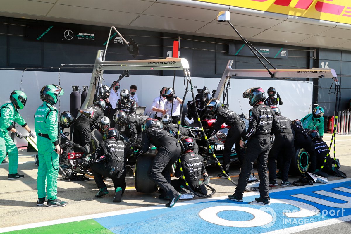 Lewis Hamilton had to sit stationary in his pitbox for 10s before his mechanics could service him