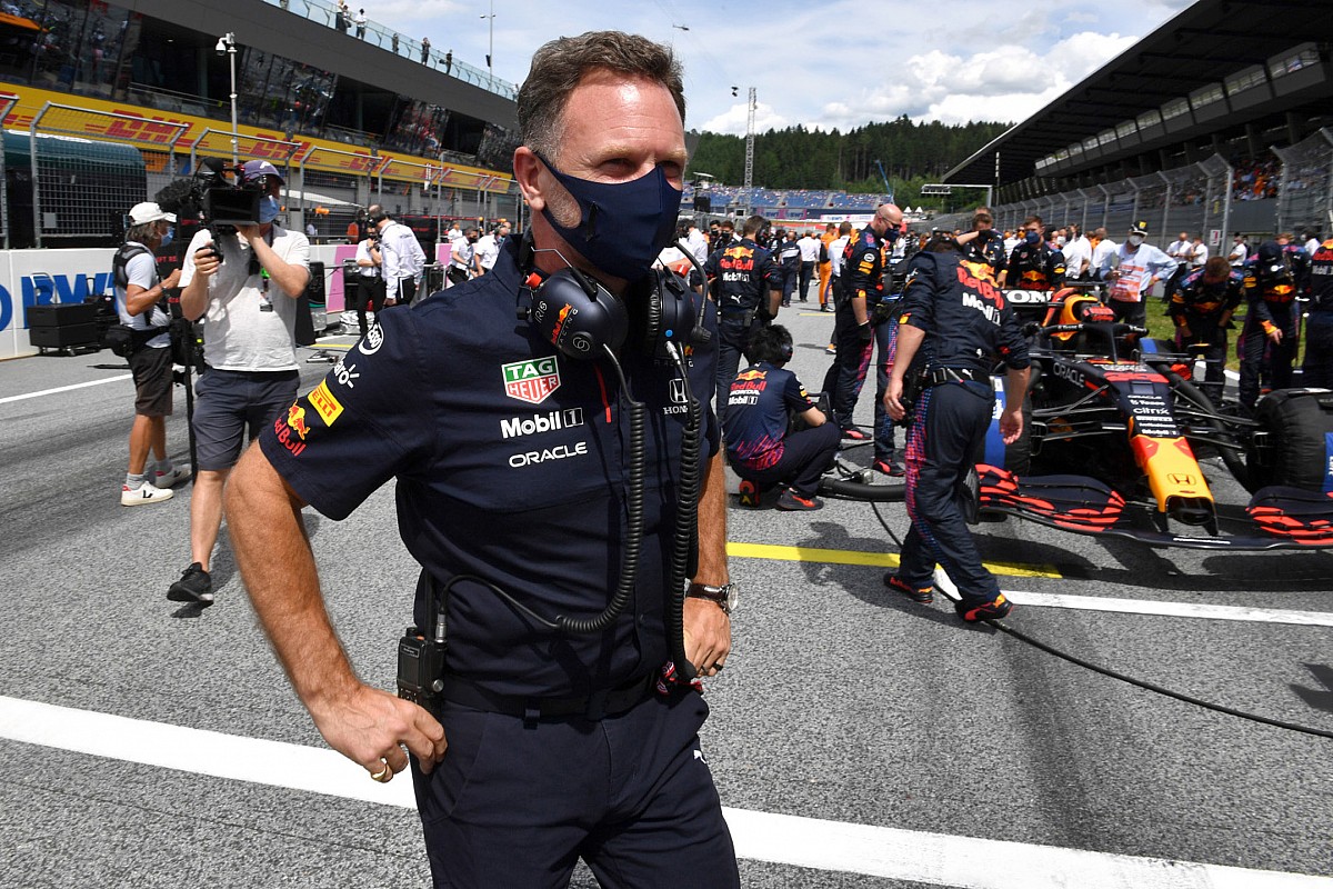 Horner, Wolff at odds over F1 engines plans from 2025