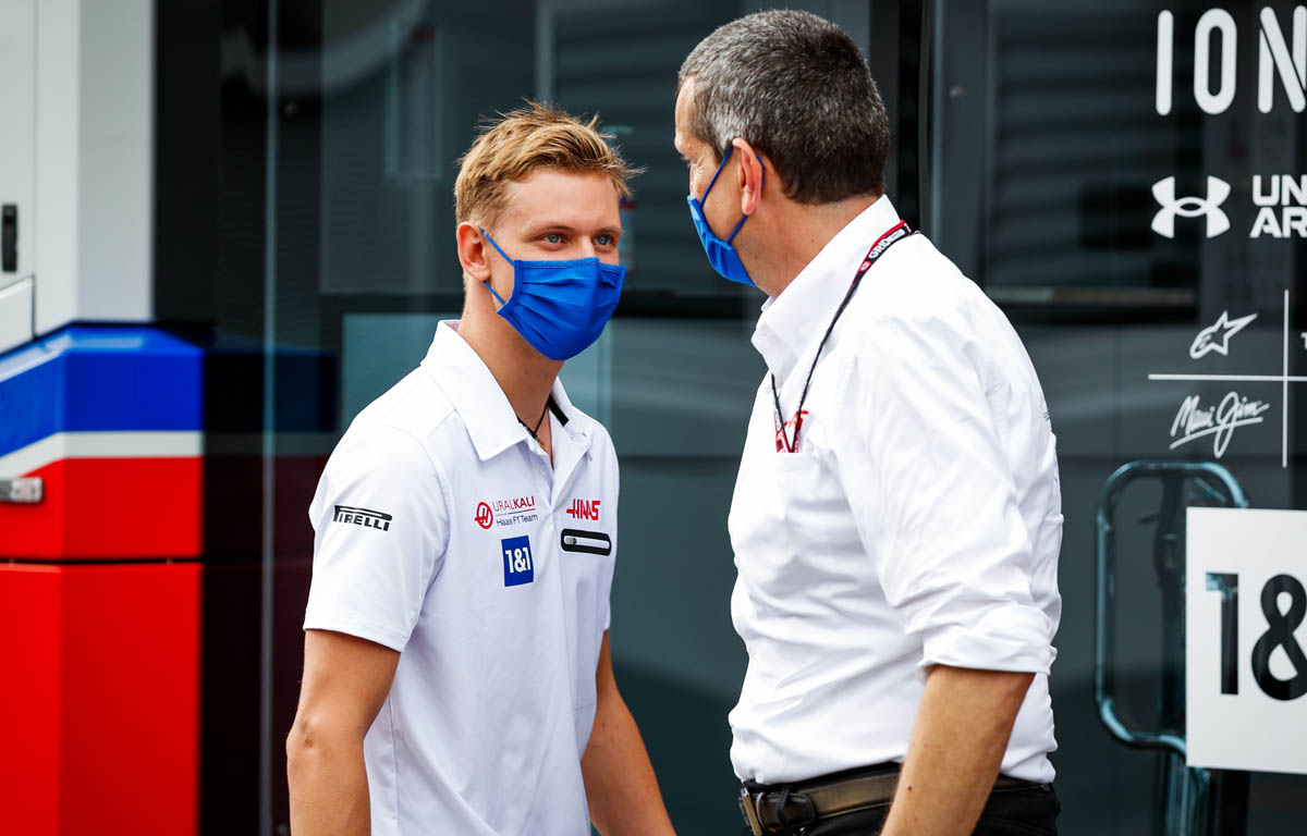 Haas signs contract to keep Mick Schumacher