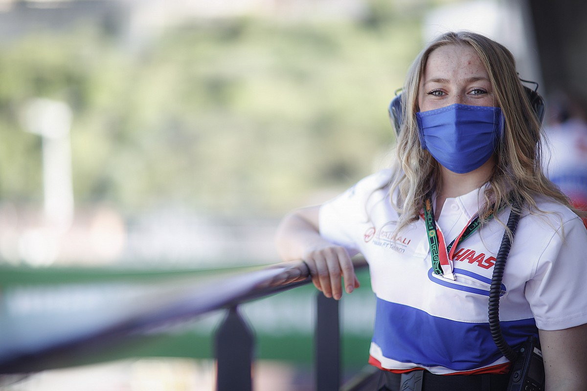 How to become a Guest & Facilities Coordinator in F1 &ndash; Qualifications, skills & more
