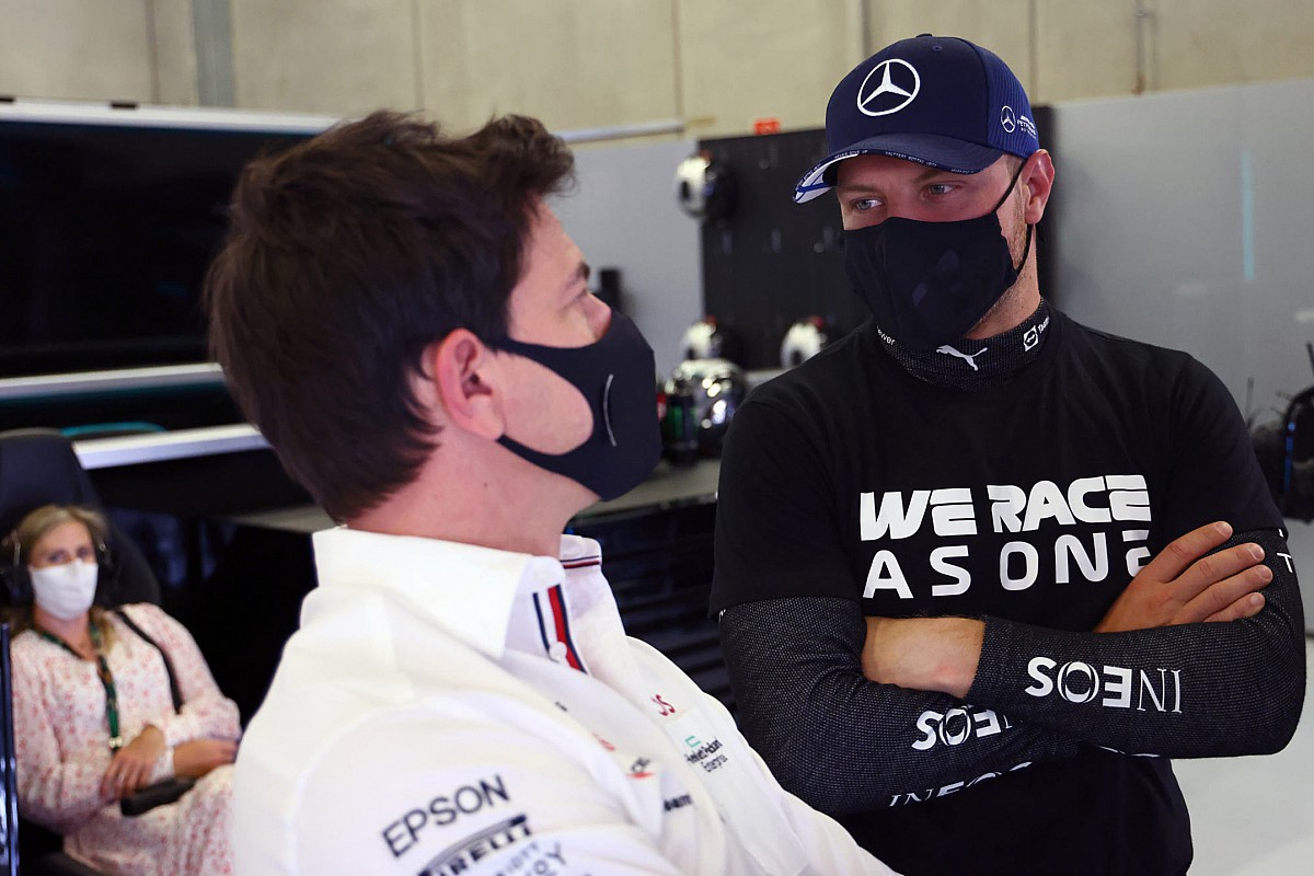 Wolff feels "responsibility" to ensure Bottas has good F1 future