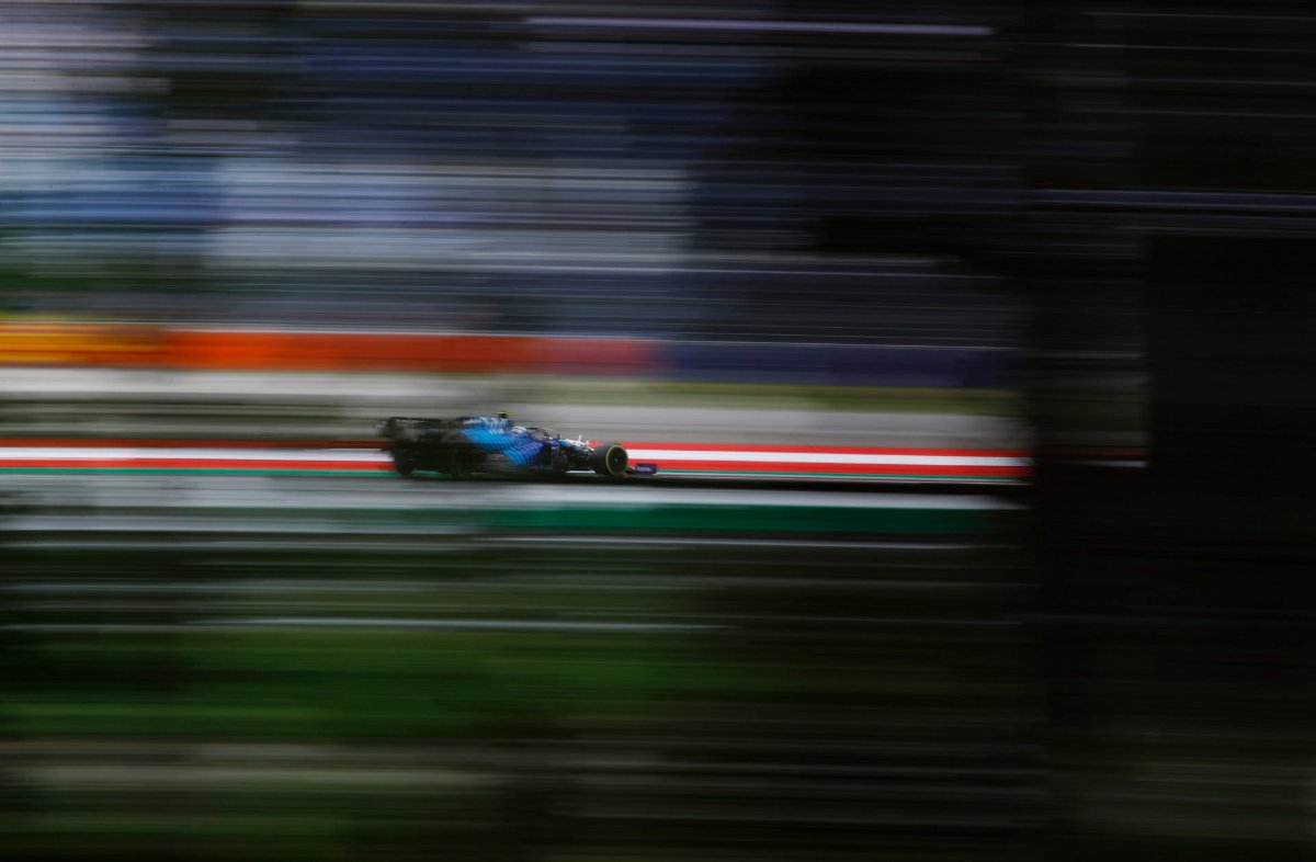 Official F1 app hack confirmed as fans trolling them with 'Foo' memes