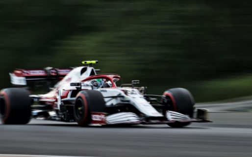 Alfa Romeo fined for unsafe release of Giovinazzi