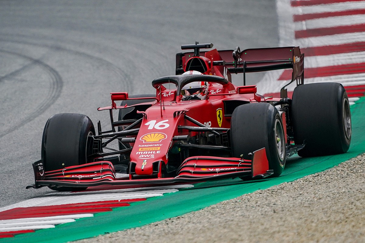 Ferrari: Russell