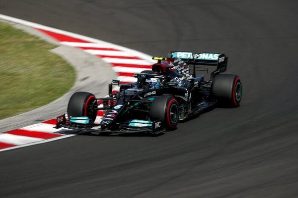Mercedes AMG Petronas F1 Hungarian Grand Prix qualifying : Front-row lockout