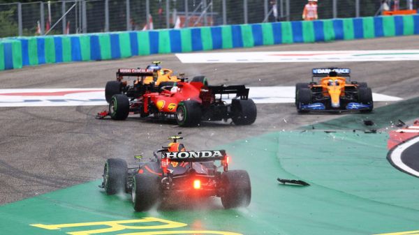 Hungarian GP Budapest drama in lap 1 #standings