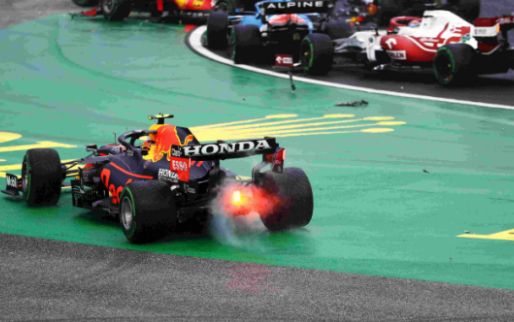 Russell increases popularity with Mercedes, Aston Martin's stupid mistake