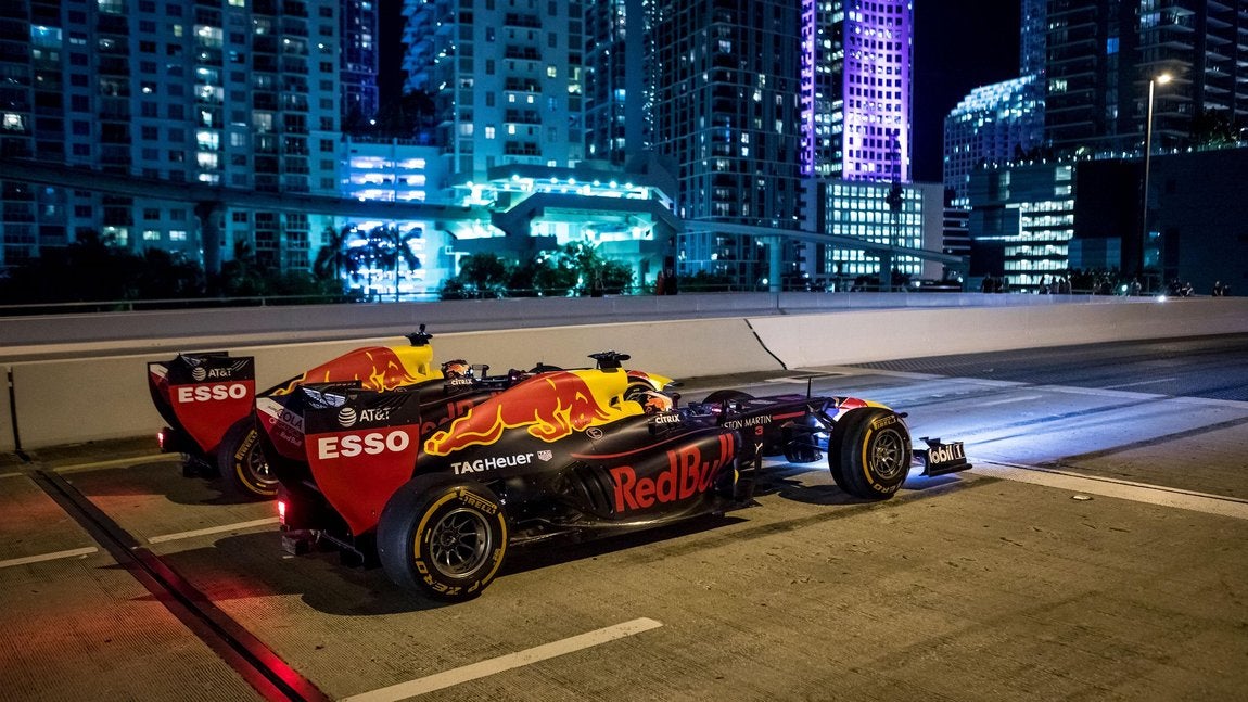 Watch a Red Bull Formula 1 car donuts on a skyscraper