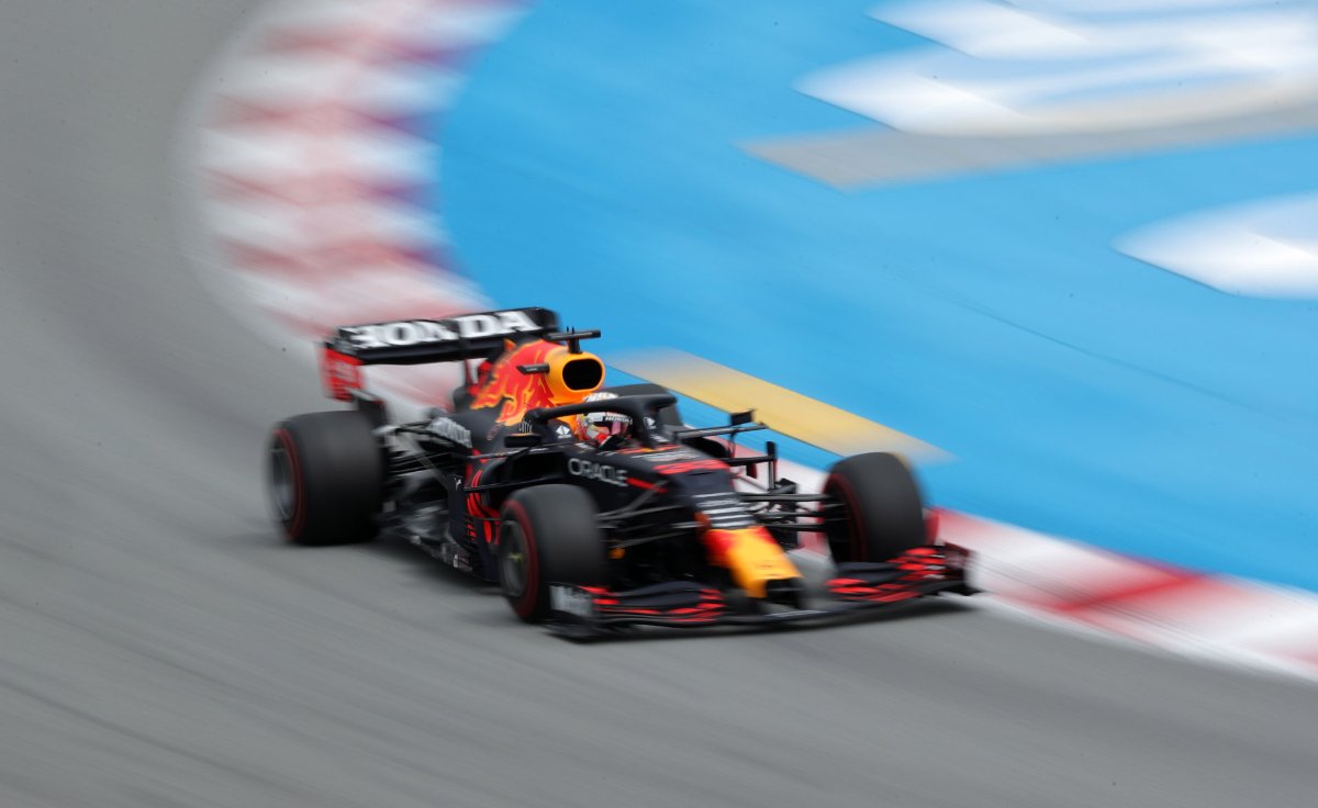 “Started making noise” – Newey reveals how Mercedes Red Bull F1 really “hurts”