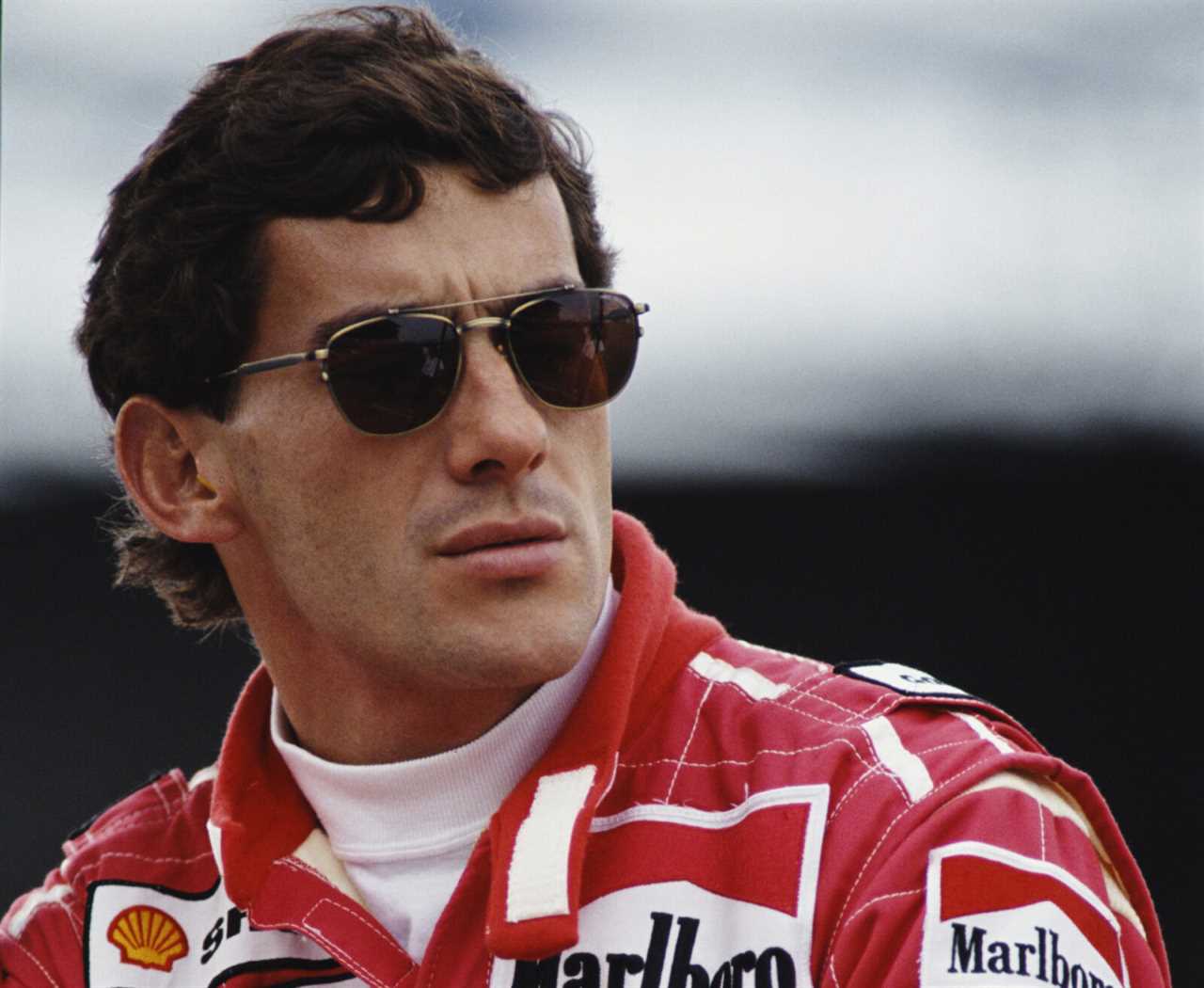 Lewis Hamilton recalls an emotional story about finding his late F1 hero Ayrton Senna in 1995