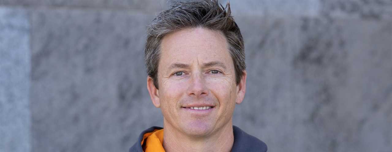 Tanner Foust starts for McLaren Extreme E in 2022