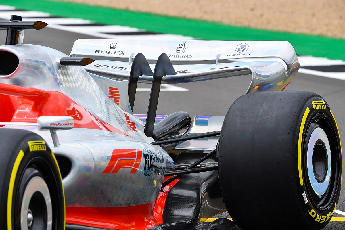 Brown: Good idea to keep DRS to begin with for 2022 F1 cars