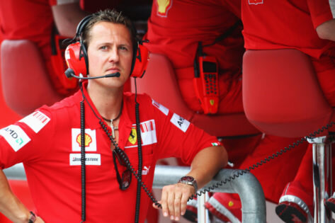 “Trying not to look too gloomy” – Ex-F1 driver on whether Vettel should continue his F1 career