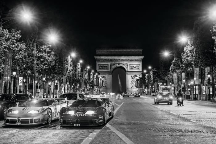 The last Bugatti racing cars Bugatti EB 110 (3)