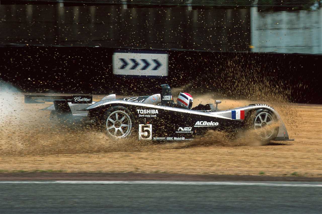 Eric Bernard ploughs his Cadillac LMP into the gravel during Le Mans 24 Hours prequalifying, 2001