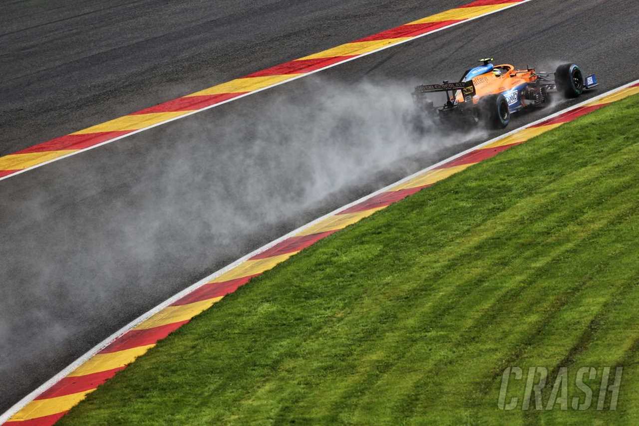 Red flag F1 qualification after a big fall by Norris Eau Rouge