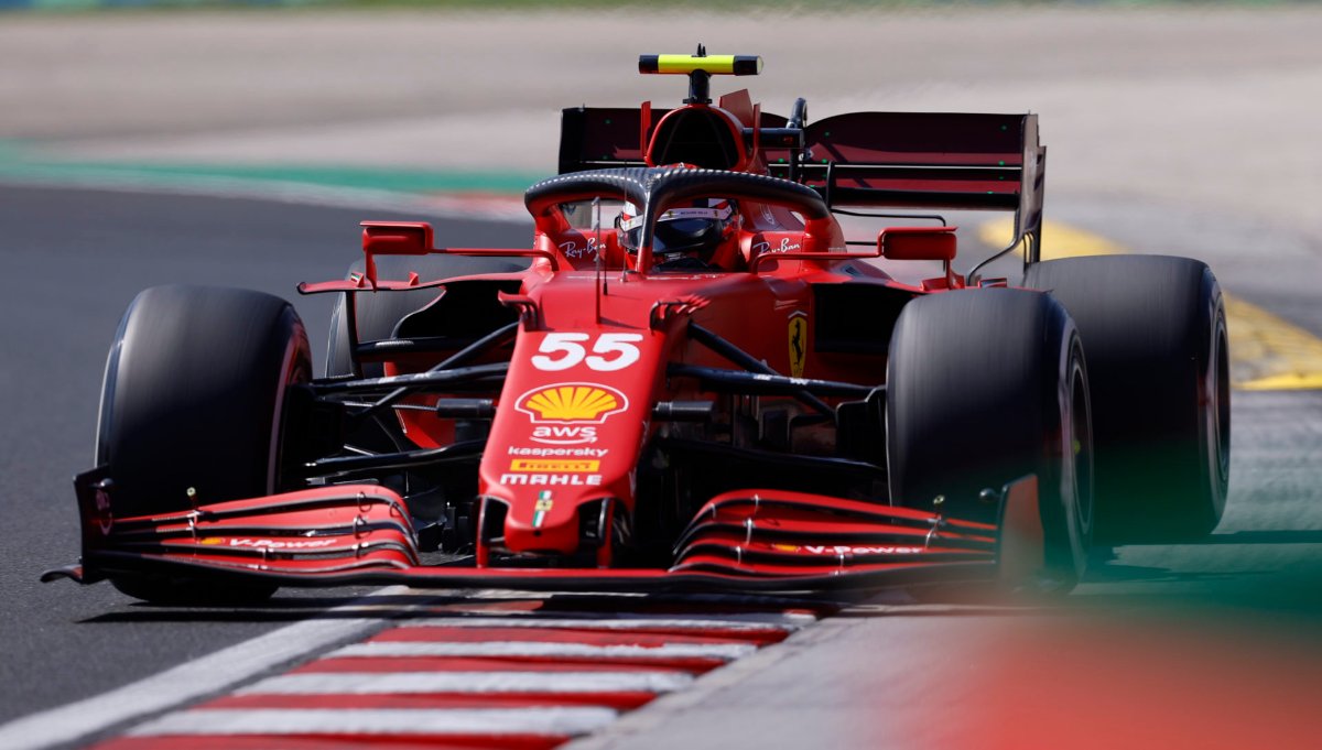 Charles Leclerc and Carlos Sainz set different priorities in the run-up to Ferrari’s new engine upgrade plan