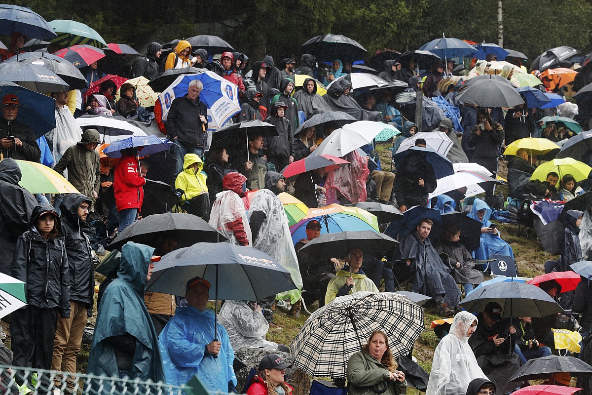 Aston boss Szafnauer understands the refund of Spa F1 tickets