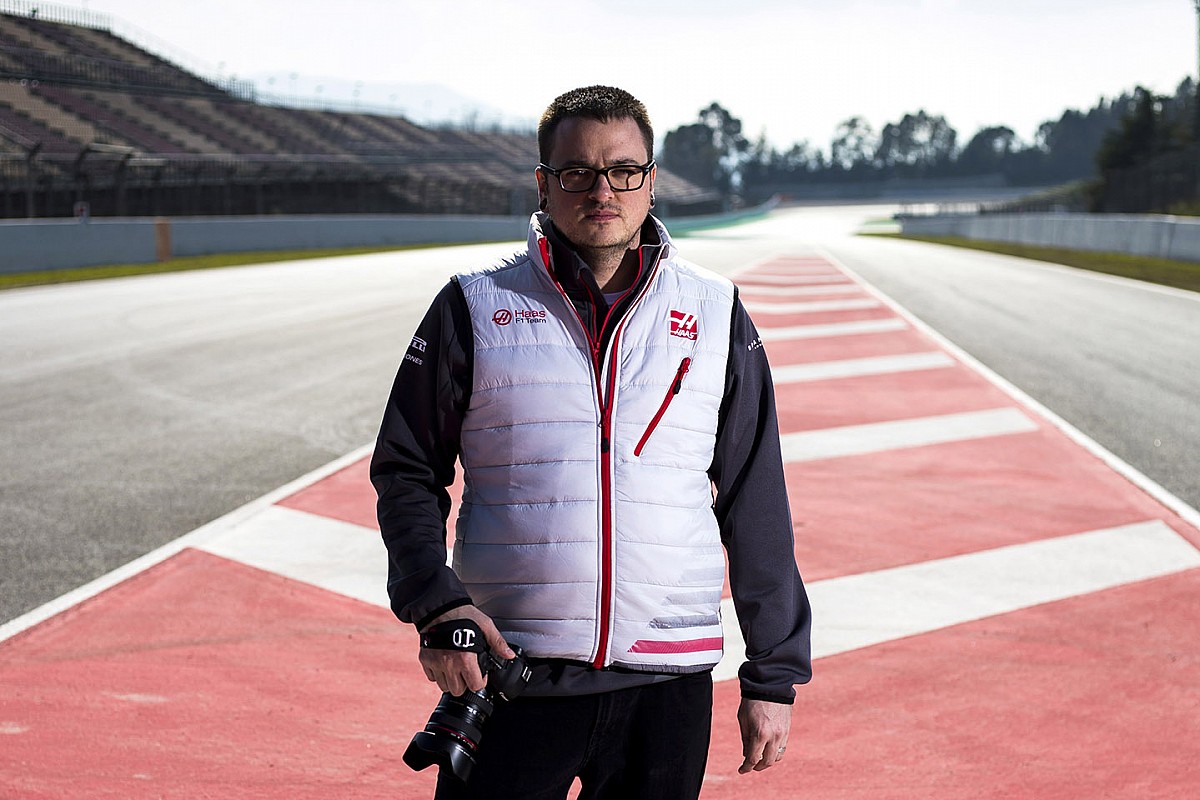 How to become a Formula 1 Creative Services Manager - Qualifications, Skills & More