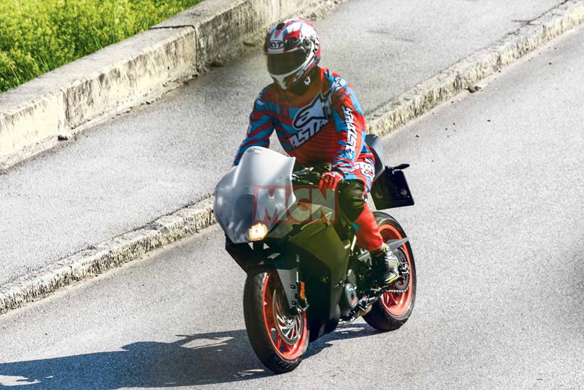 A front view of the KTM RC390