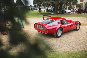 Topiary meets timeless classics at the Concours of Elegance 2021