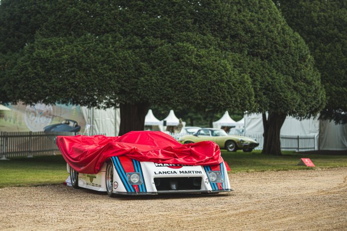 Topiary meets timeless classics at the Concours of Elegance 2021