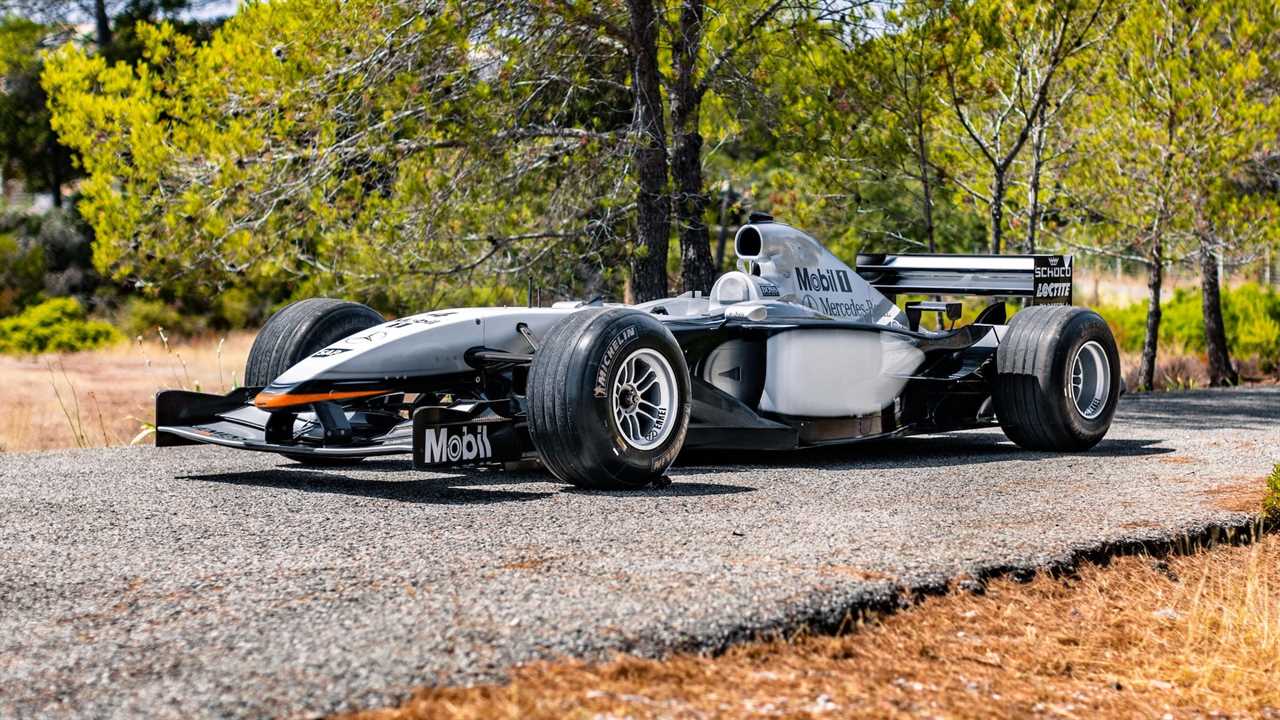2002 McLaren MP4 17 auction