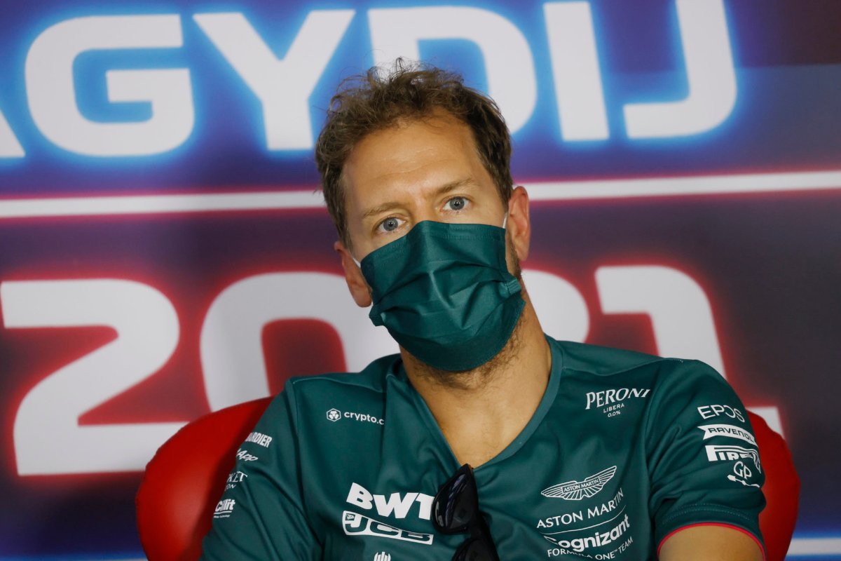 Aston Martin F1 reacts vehemently to rumors of replacing Vettel with Alonso