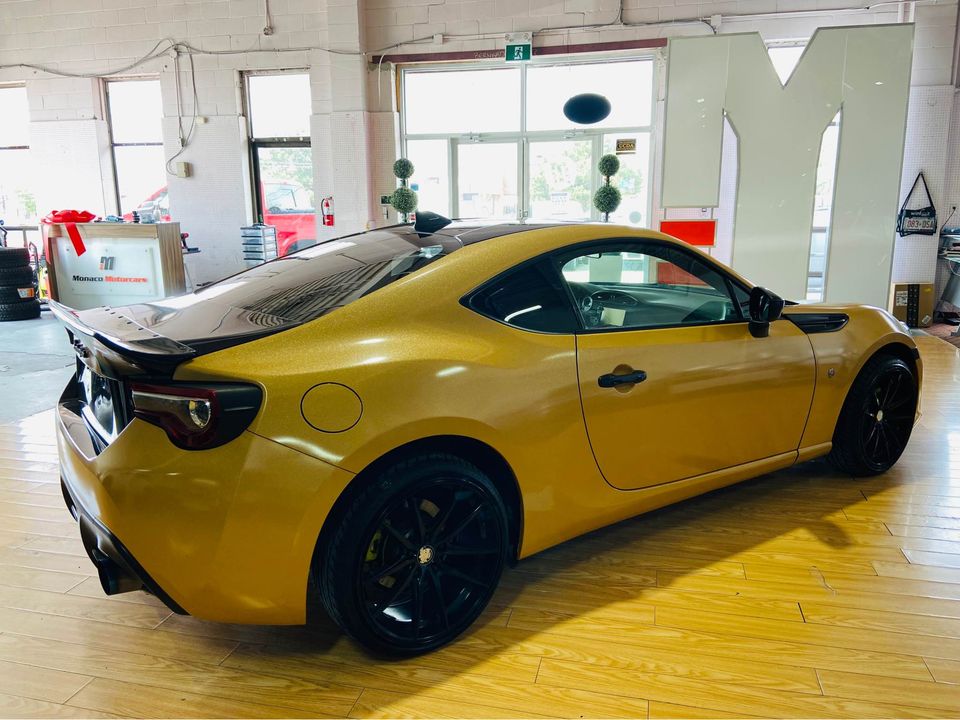 Canadian sale of Toyota 86 with Lamborghini badge, notes, it’s not a real Lambo …