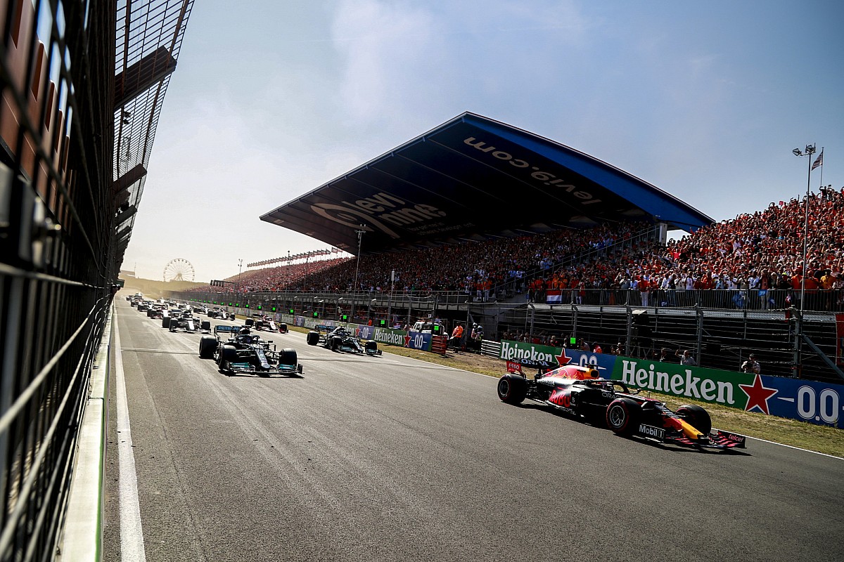 Ricciardo explains his McLaren Zandvoort F1 opening drama