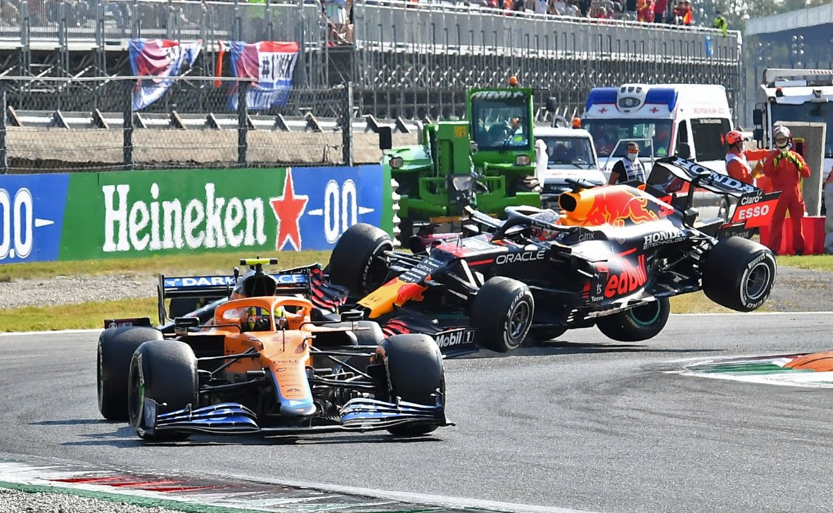 Ricciardo wins, but Hamilton & Verstappen’s dangerous F1 crash steals the show in crazy scenes at the Italian GP