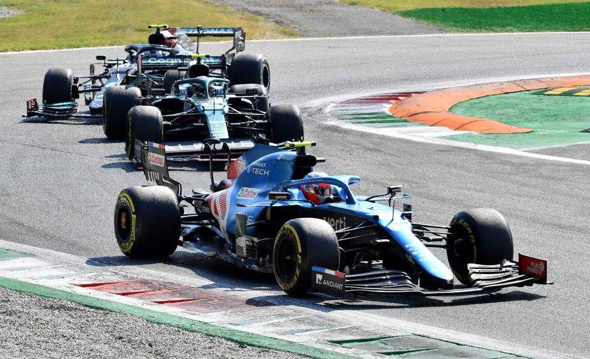 Ricciardo wins, but Hamilton & Verstappen’s dangerous F1 crash steals the show in crazy scenes at the Italian GP