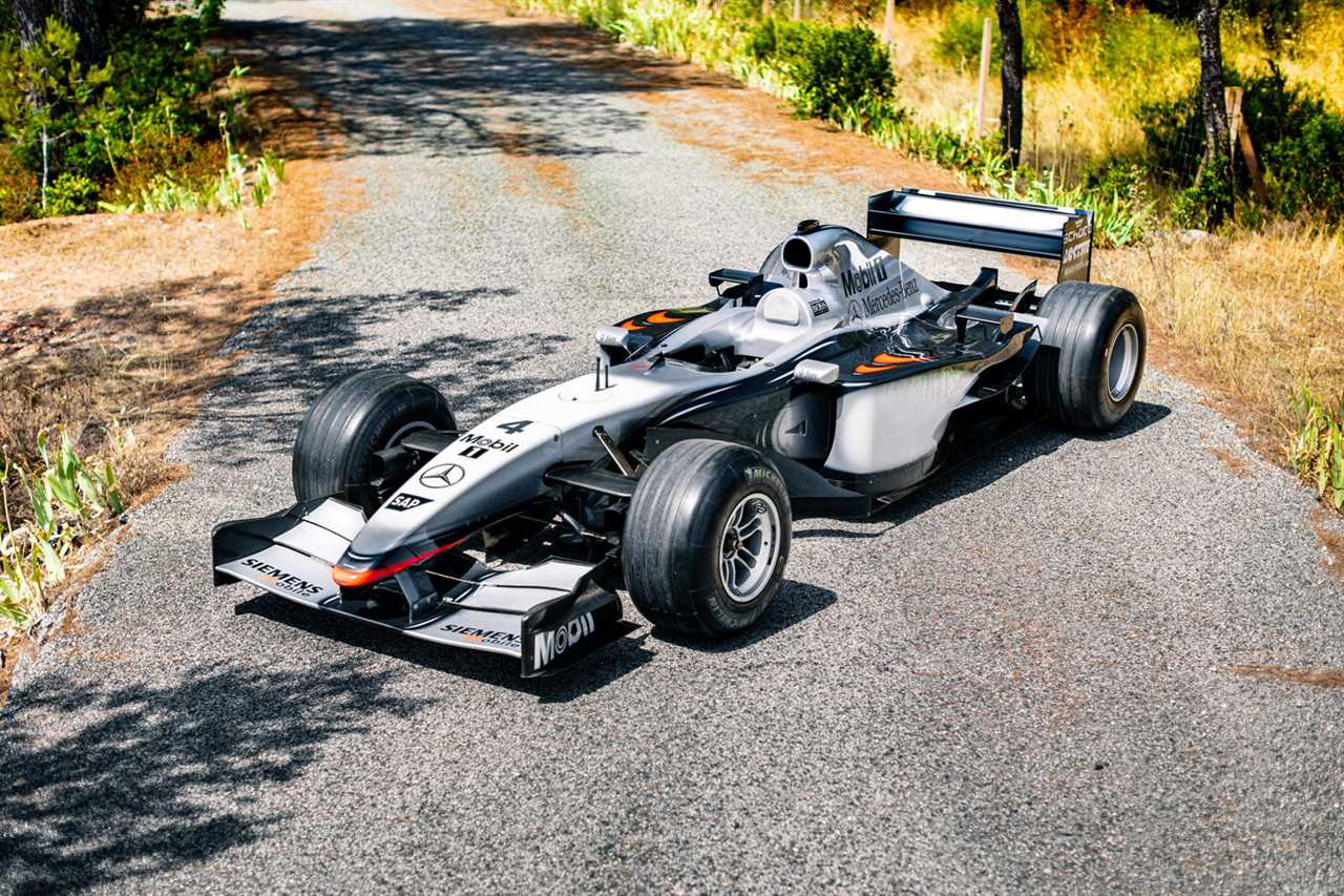 Kimi Raikkonen's race-winning McLaren Formula 1 car is the coolest thing you can buy for $ 2 million