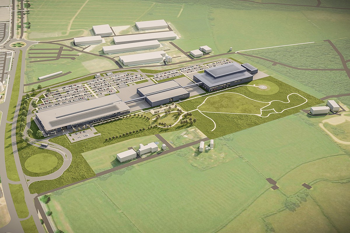 Why Aston Martin's new F1 campus is an "inverted" McLaren MTC