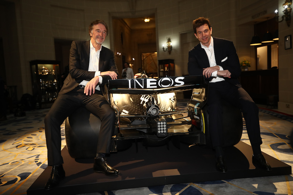 Ineos buys 33 percent of the shares in the Mercedes F1 team