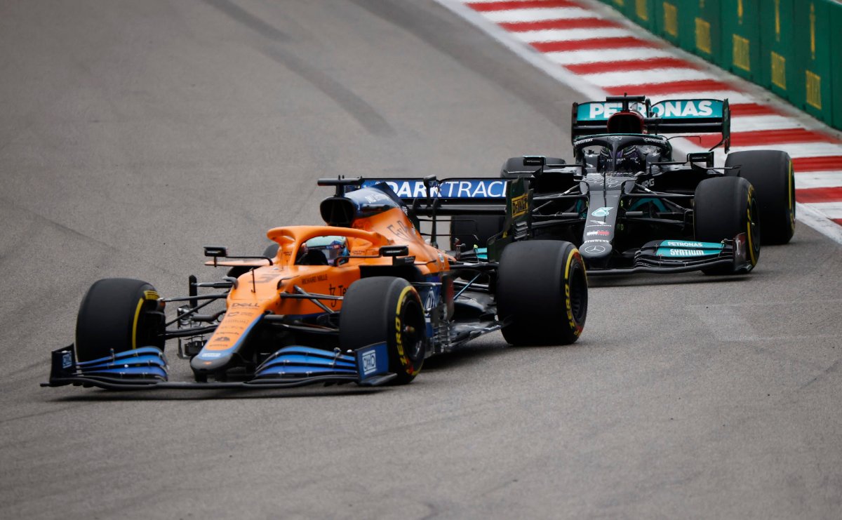 Daniel Ricciardo apologizes for the terrible mistake that cost him the F1 podium in Sochi