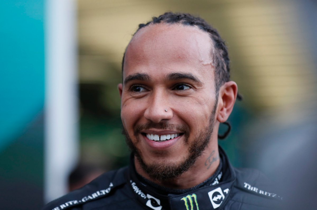 WATCH: 3-year-old Lewis Hamilton fangirl receives heartwarming gift from Mercedes