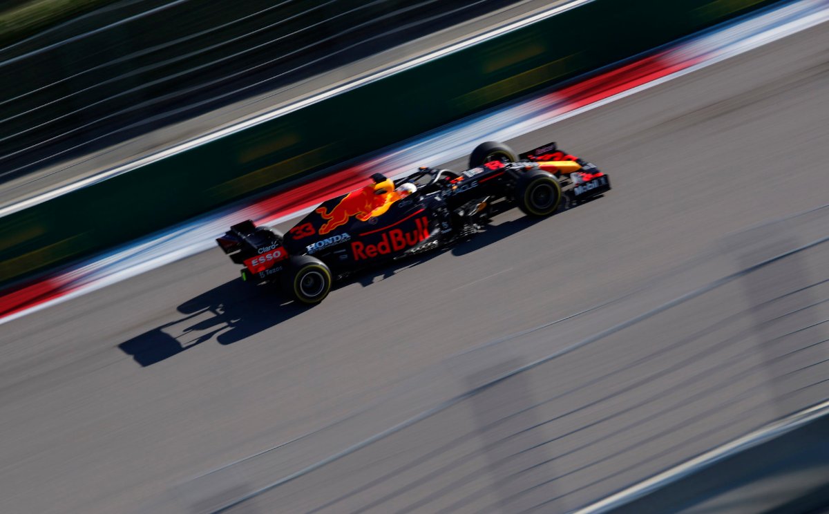 Report: Volkswagen at a crossroads with Mercedes F1 on crucial budget decision for engines for 2026