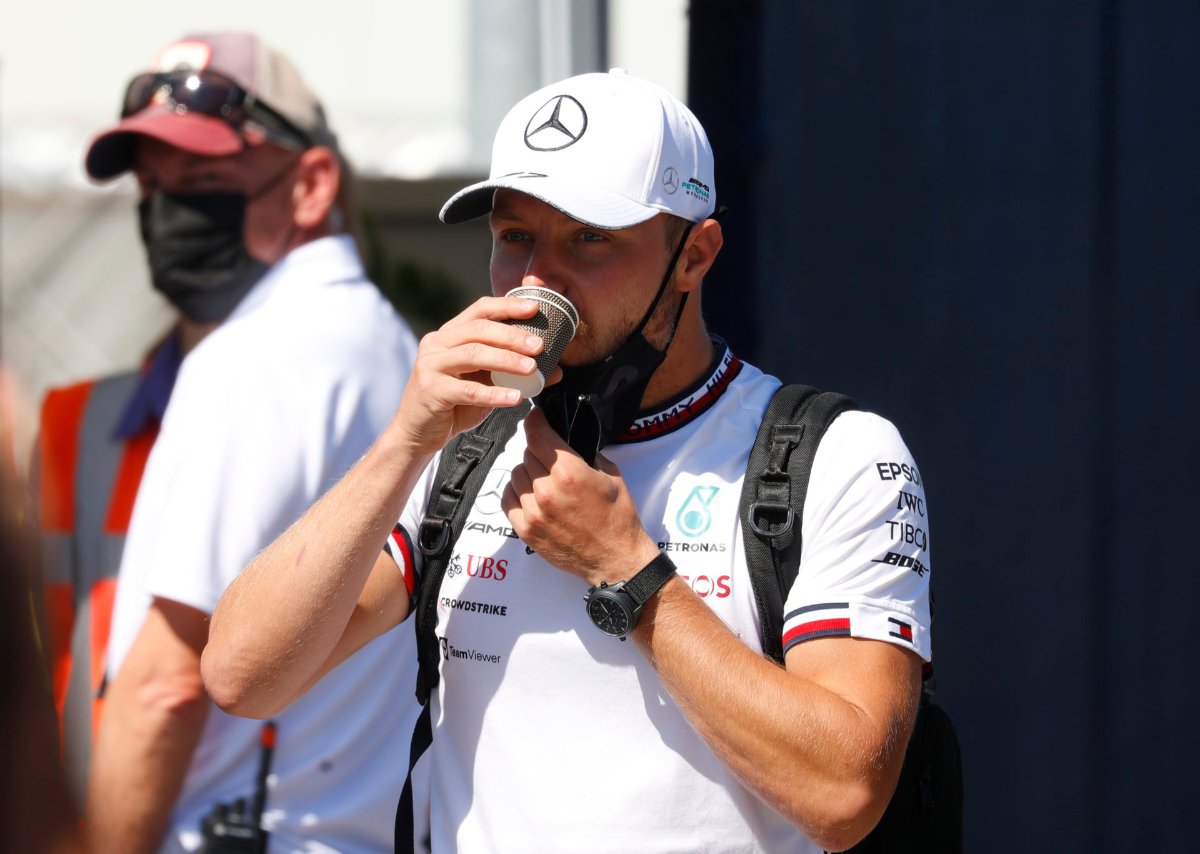 Valtteri Bottas enjoys a cup of joe while F1 Twitter hugs the iconic meme