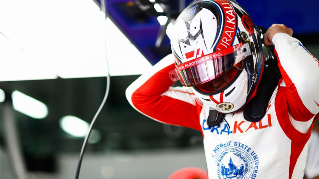The Hamilton GOAT debate as Horner predicts more of McLaren – GPFans F1 Recap