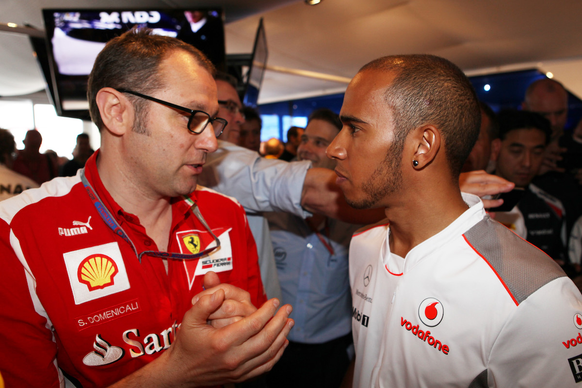 Domenicali speaks on efforts to sign Hamilton to Ferrari