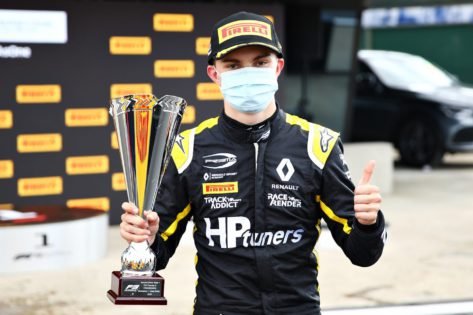REPORT: Zhou & Alfa Romeo at War as Door Opens for Oscar Piastri to Make F1 Debut in 2022