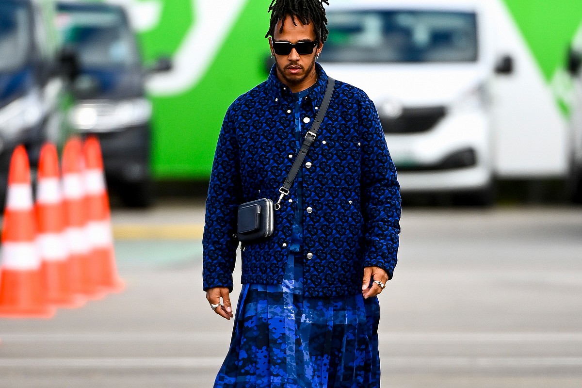 Hamilton hopes "bold" F1 fashion choices will help open the mind
