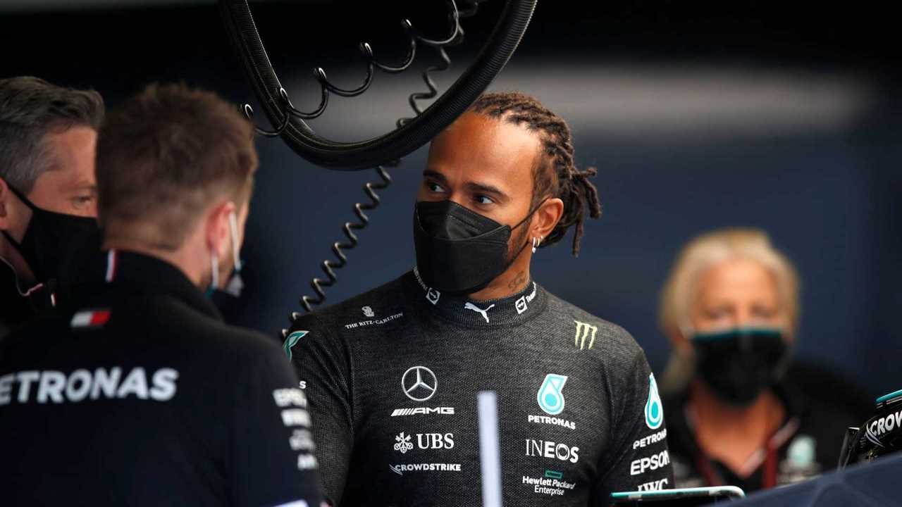 Hamilton “proud” of Mercedes F1 commitment despite Ferrari interest